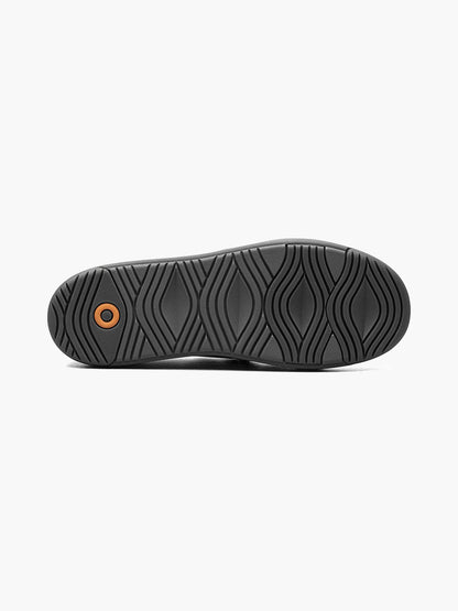 Kicker Slip On Elastic Leather | BOGS Trusted