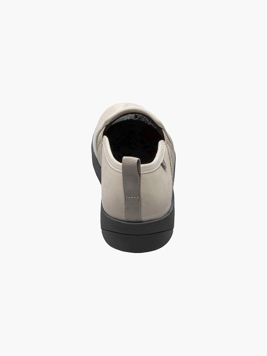 Kicker Slip On Elastic Leather | BOGS Trusted